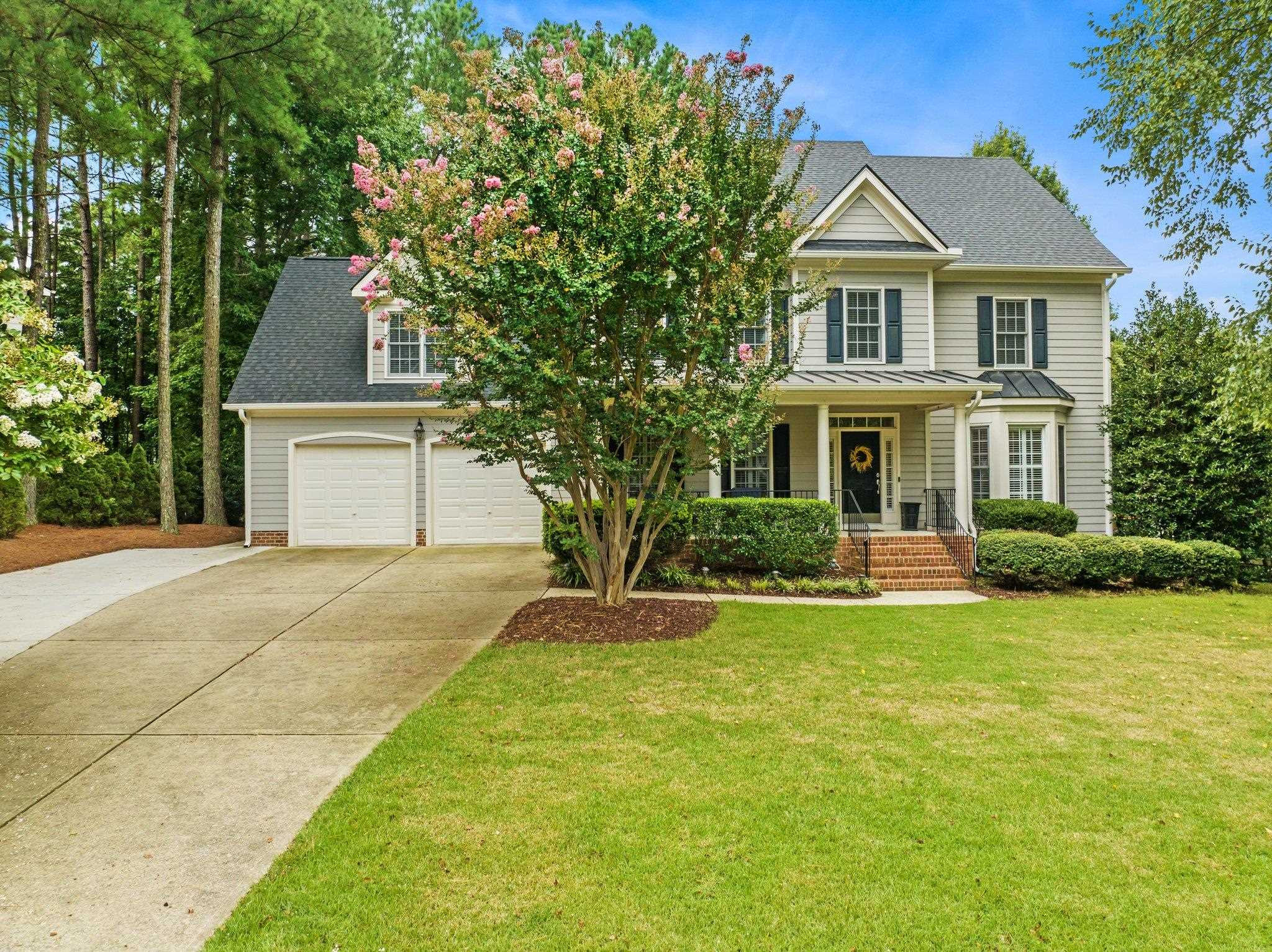 206 Lansbrooke Lane
