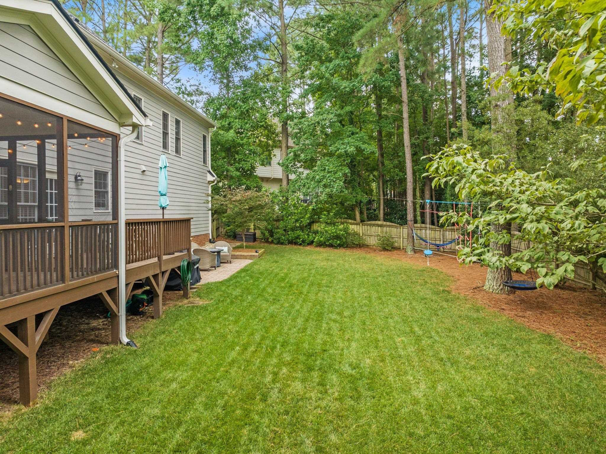 206 Lansbrooke Lane