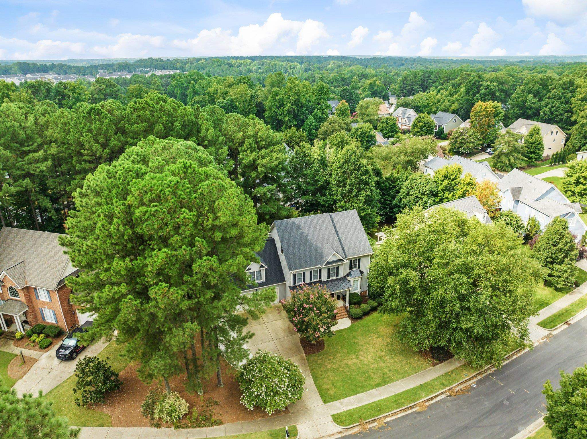 206 Lansbrooke Lane