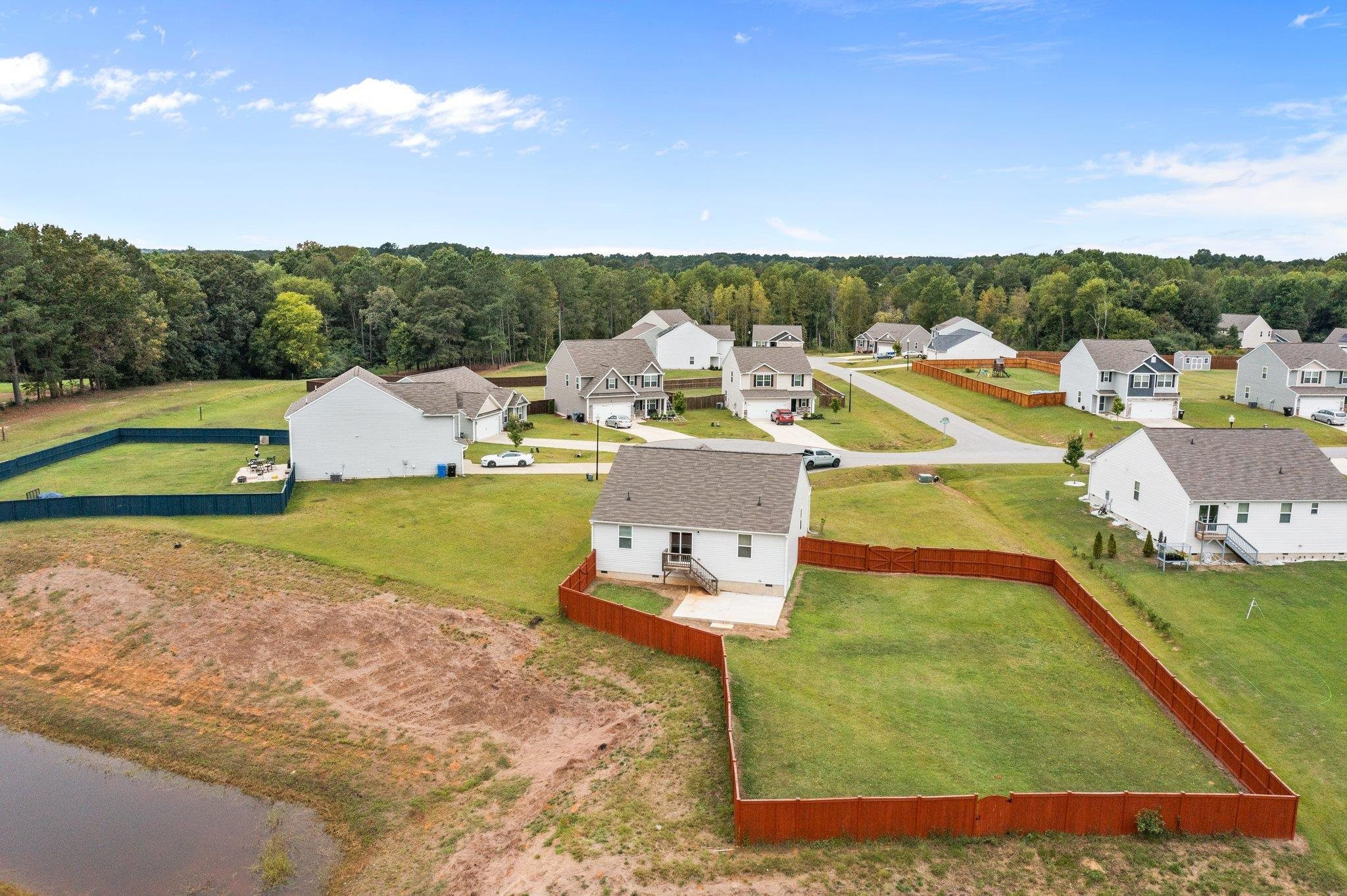 863 Avery Pond Drive