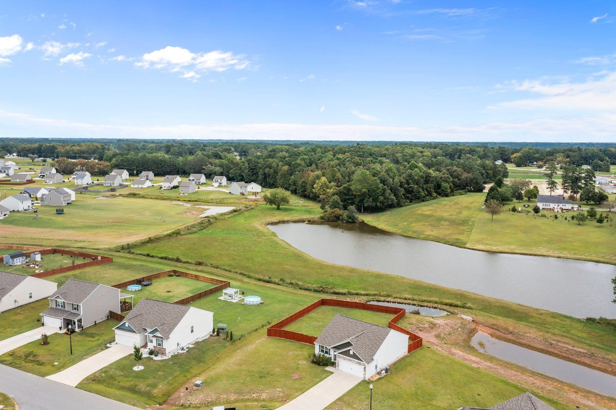 863 Avery Pond Drive