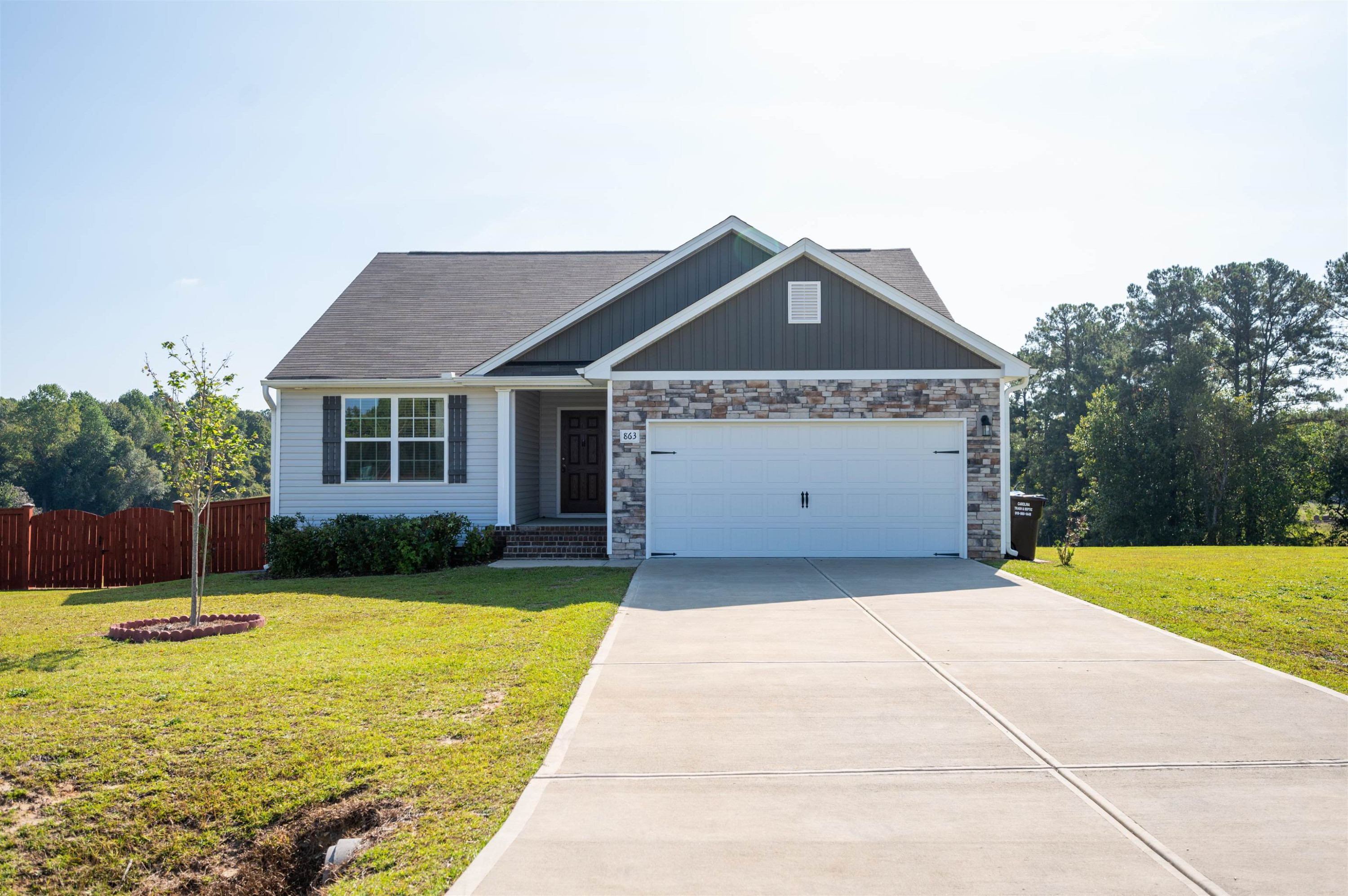 863 Avery Pond Drive