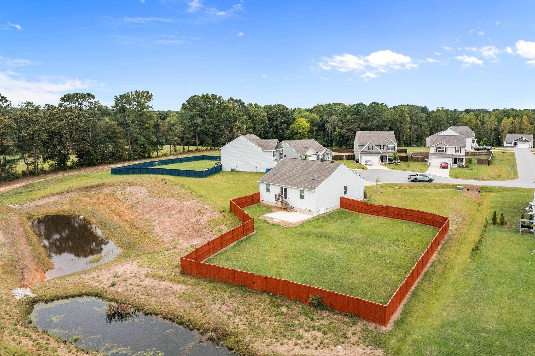 863 Avery Pond Drive