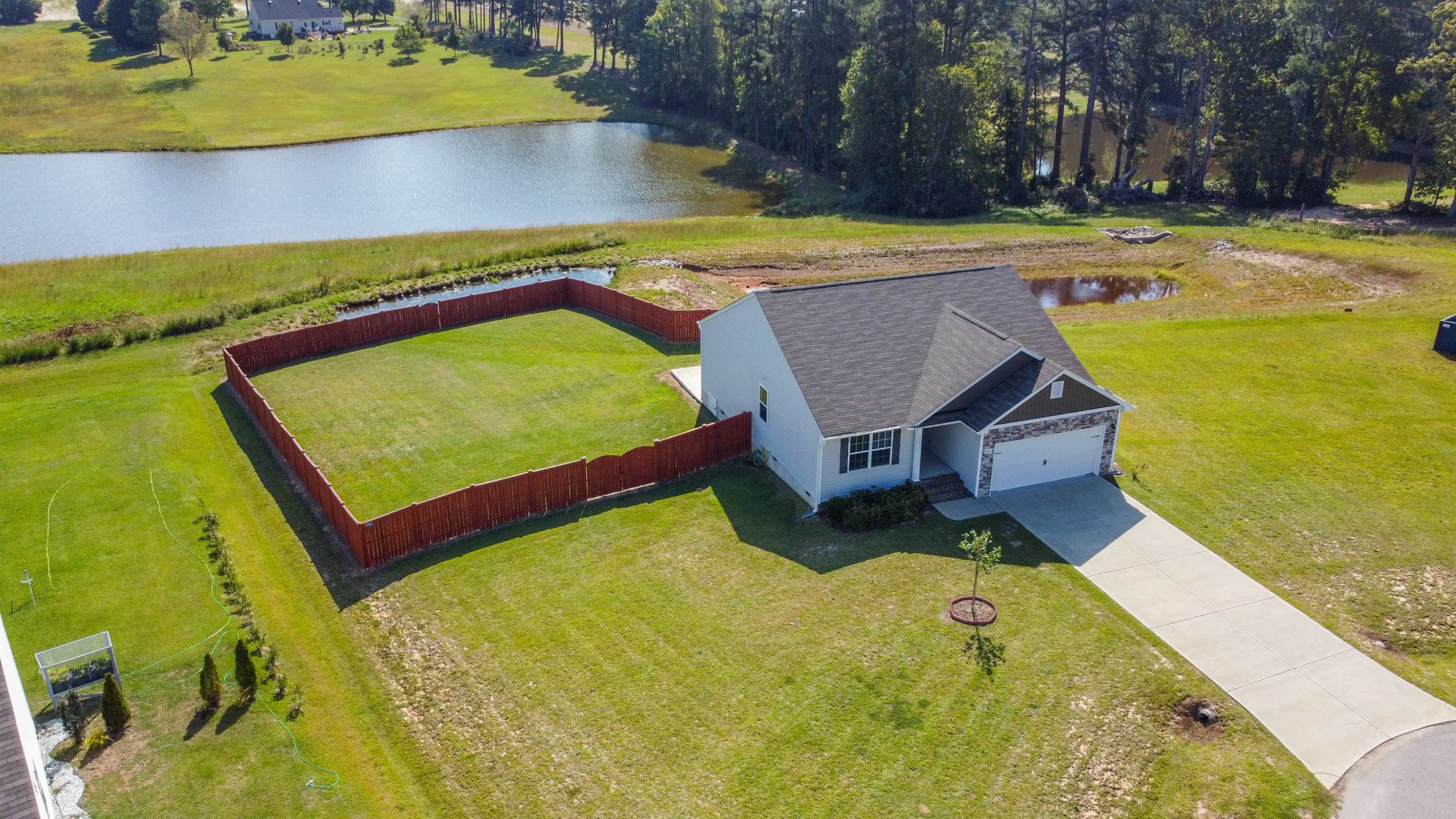 863 Avery Pond Drive