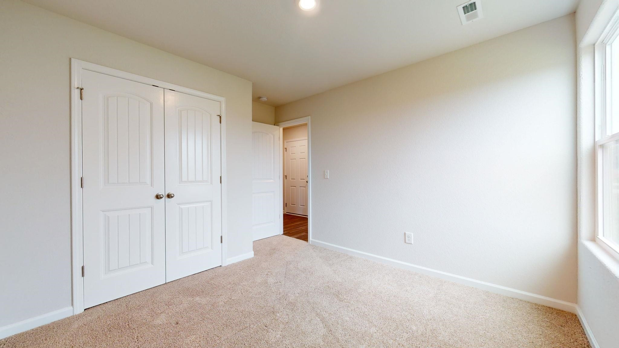 863 Avery Pond Drive