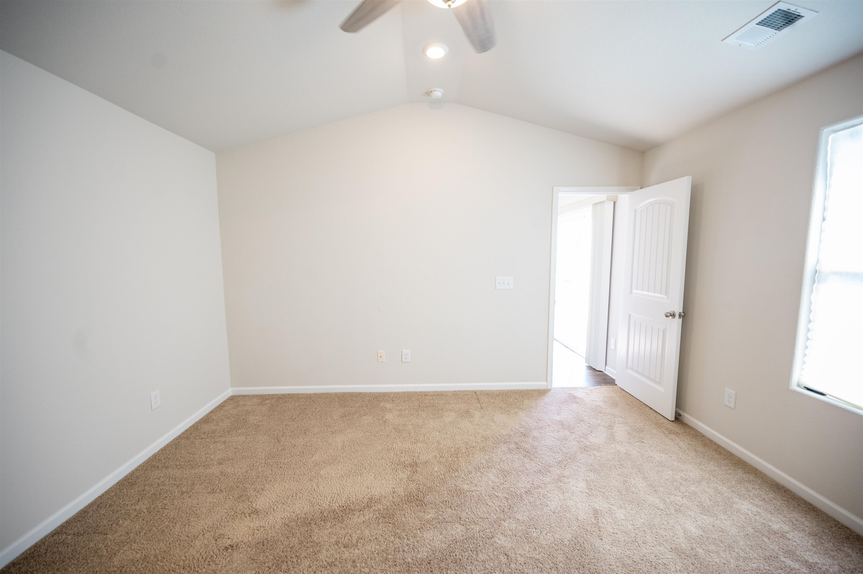 863 Avery Pond Drive