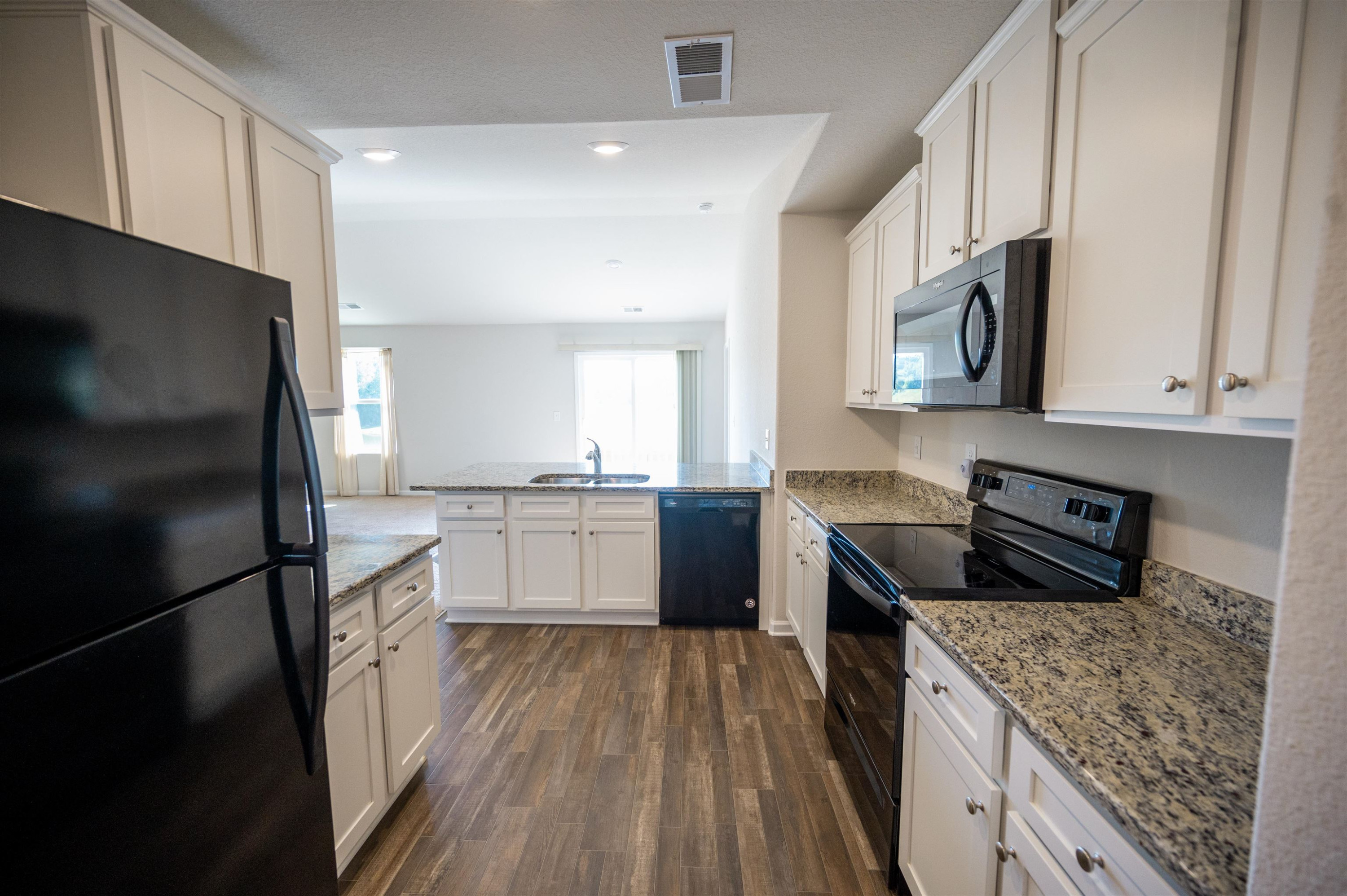 863 Avery Pond Drive