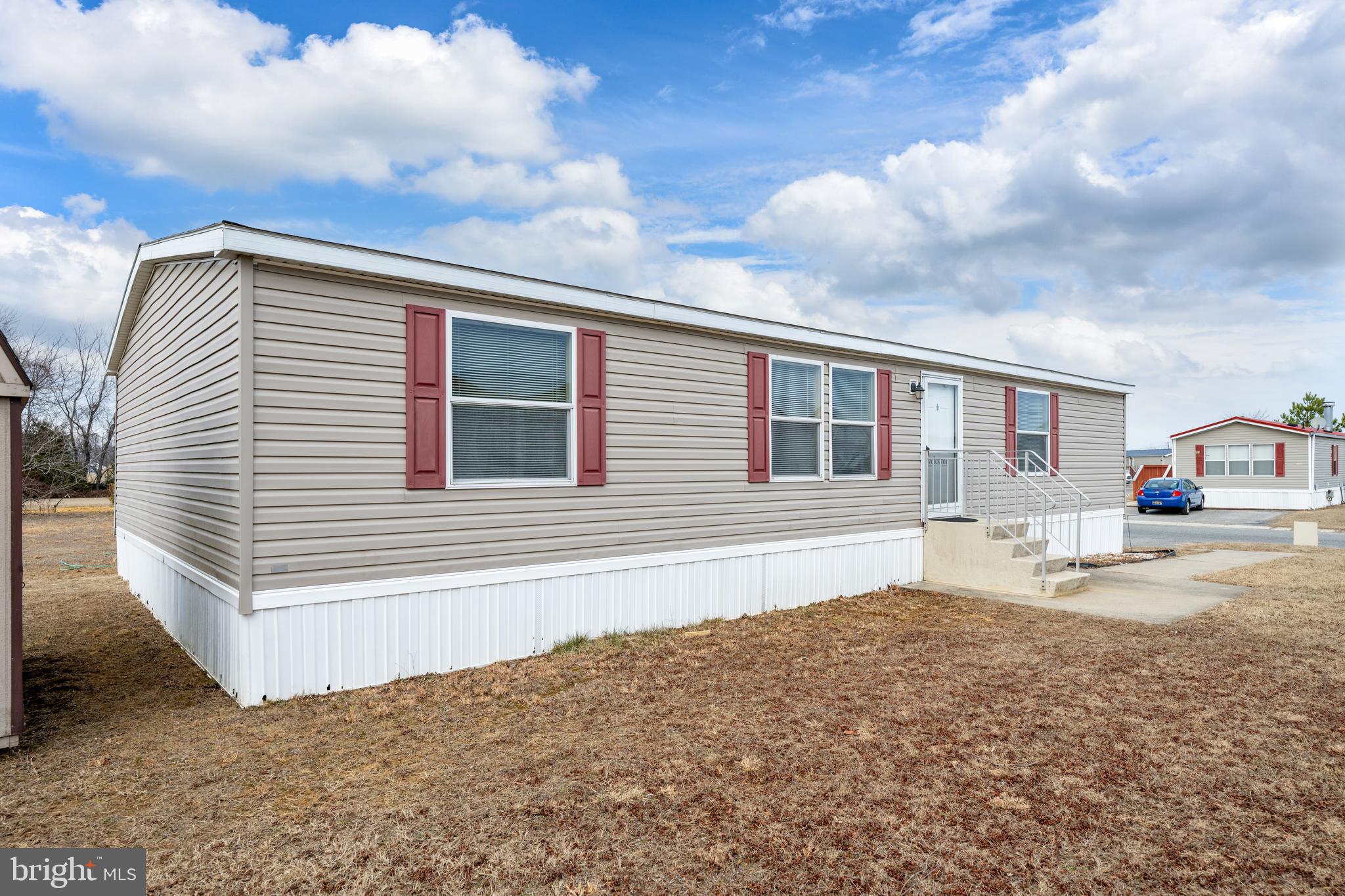 61 LOQUITUR LANE 108