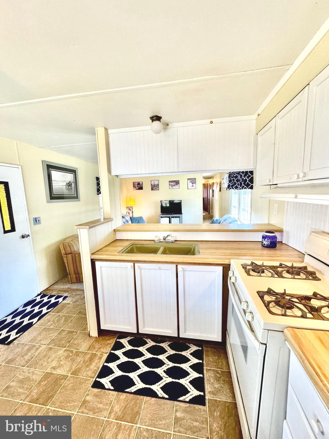 38063 DOVE ROAD 1542