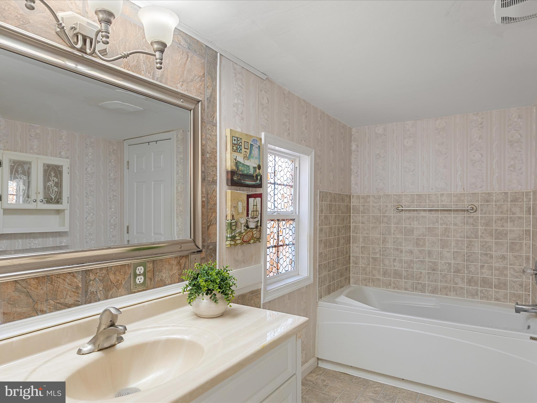 27287 SEABREEZE ROAD 5643
