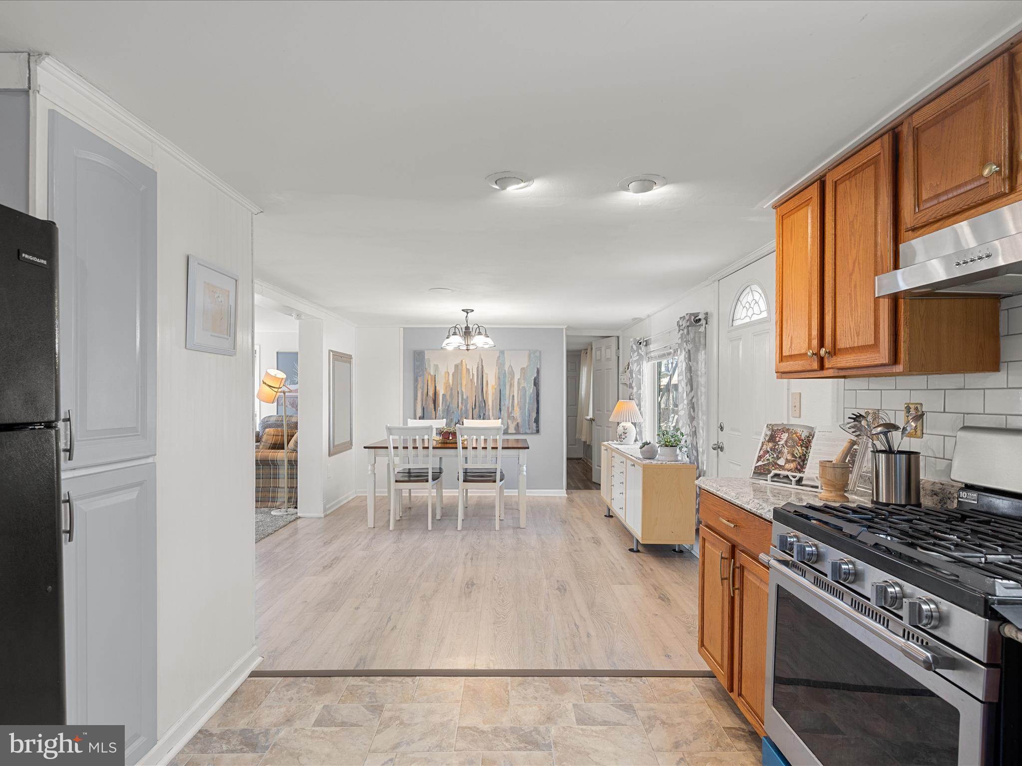 27287 SEABREEZE ROAD 5643