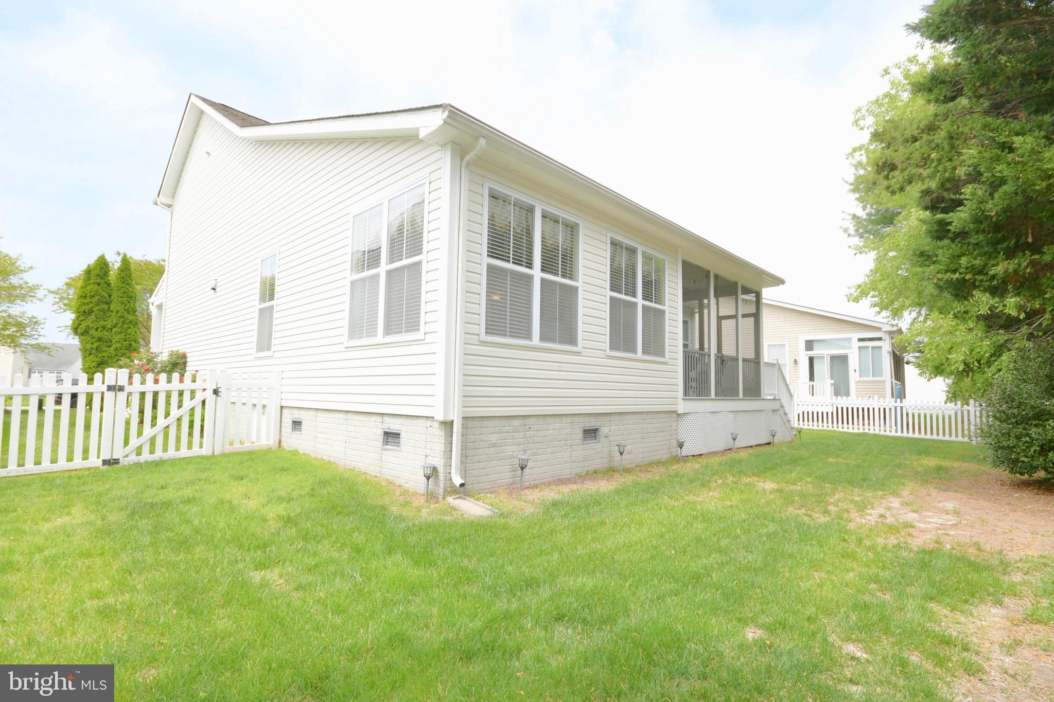 36810 BARRACUDA COURT