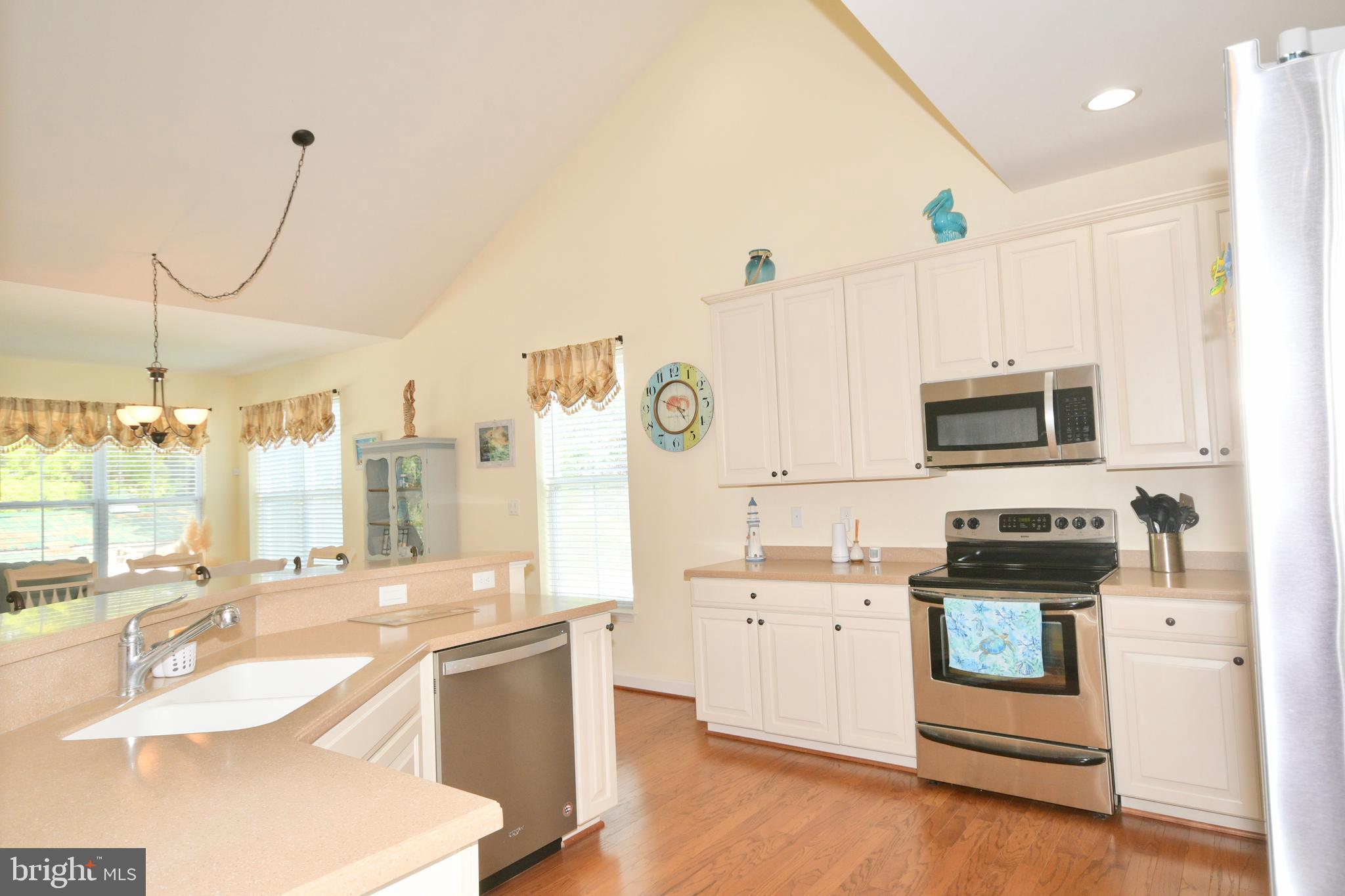 36810 BARRACUDA COURT
