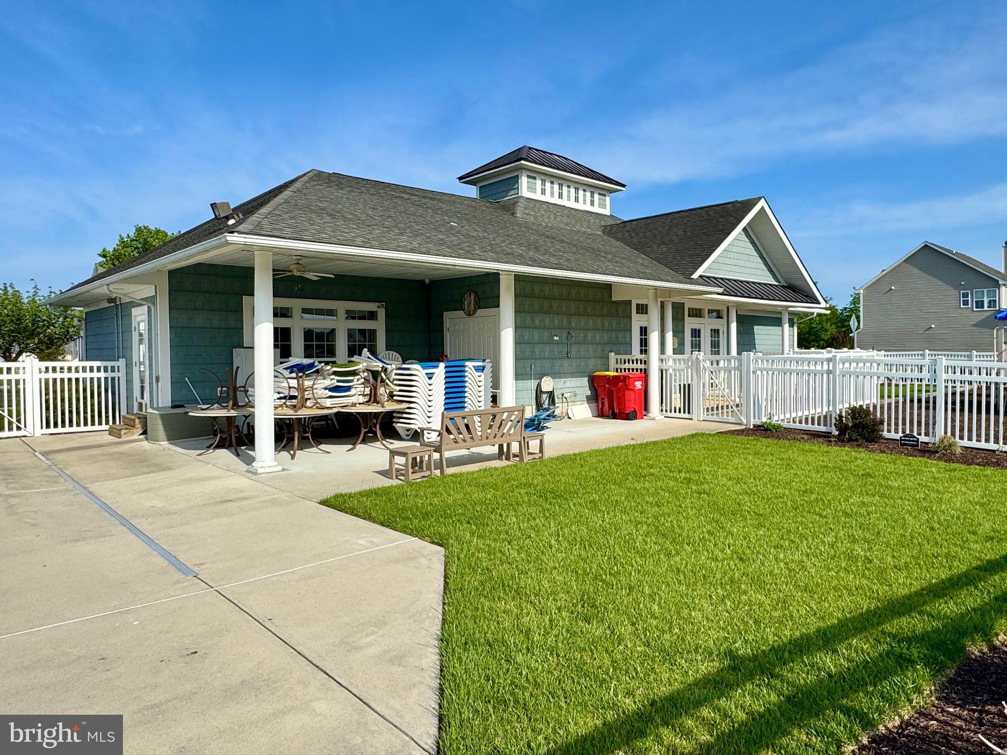 36810 BARRACUDA COURT