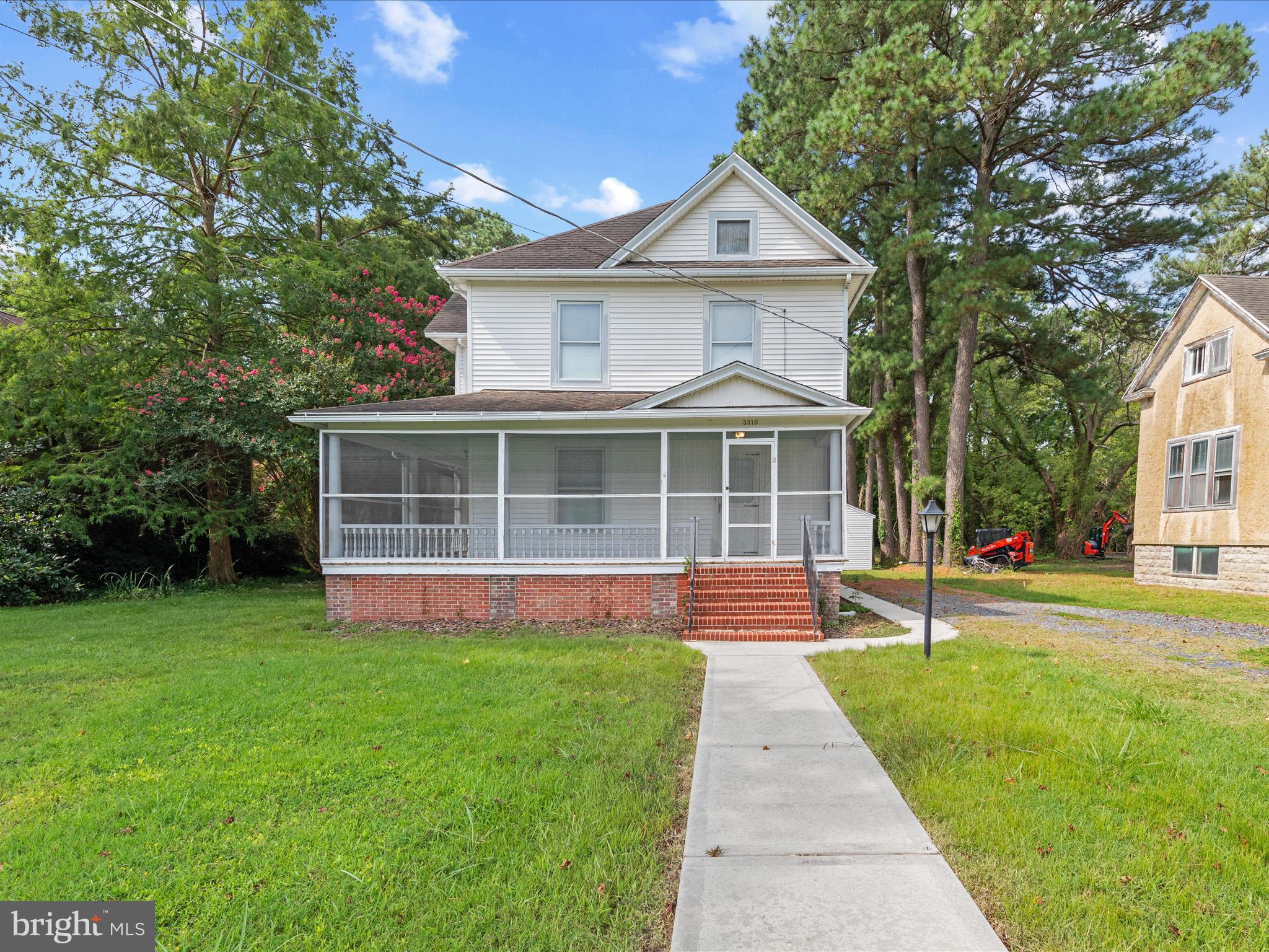 3310 LAWSONIA ROAD