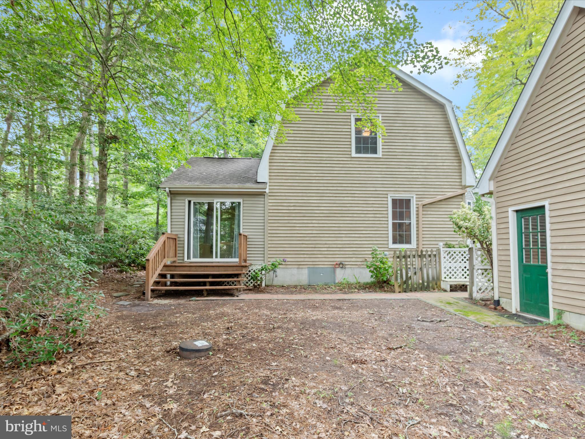 5 LIGHTHOUSE COURT