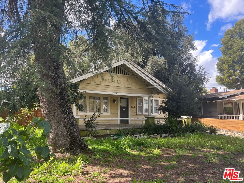 103 S Craig Ave