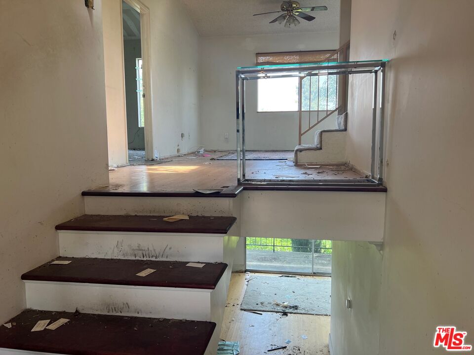 4621 Palmero Dr
