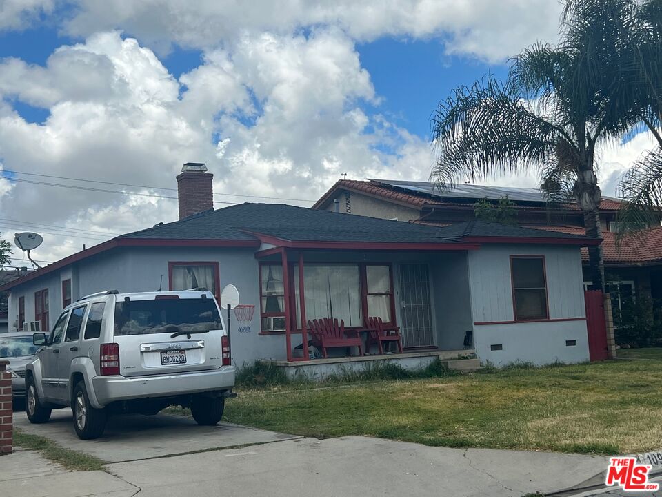 10915 Cord Ave