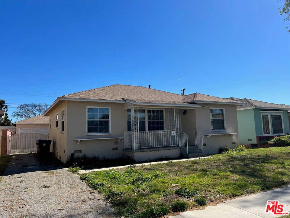 4744 Autry Ave