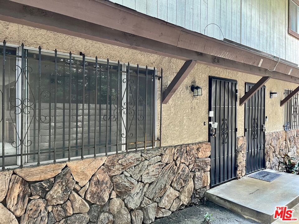 8631 Rosecrans Ave Unit: C