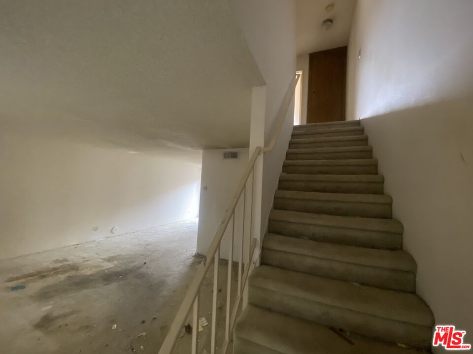 8631 Rosecrans Ave Unit: C