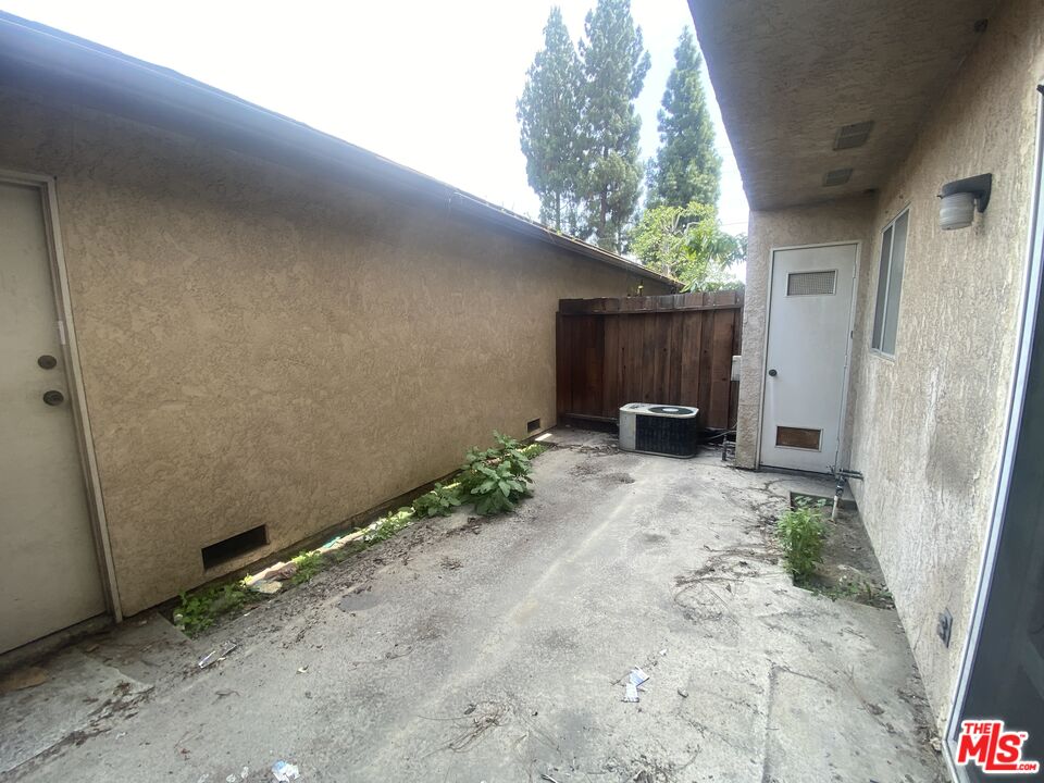 8631 Rosecrans Ave Unit: C