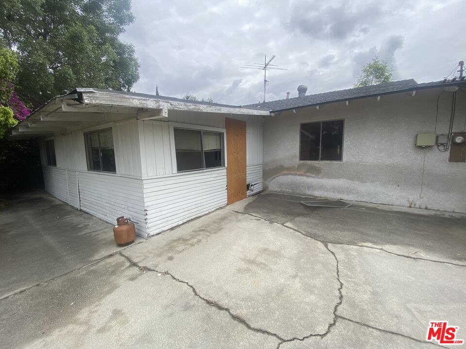 20831 E Cienega Ave