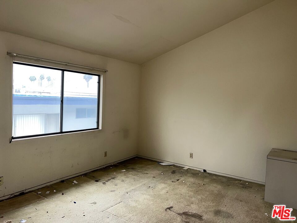 315 S Harvard Blvd Unit: 203
