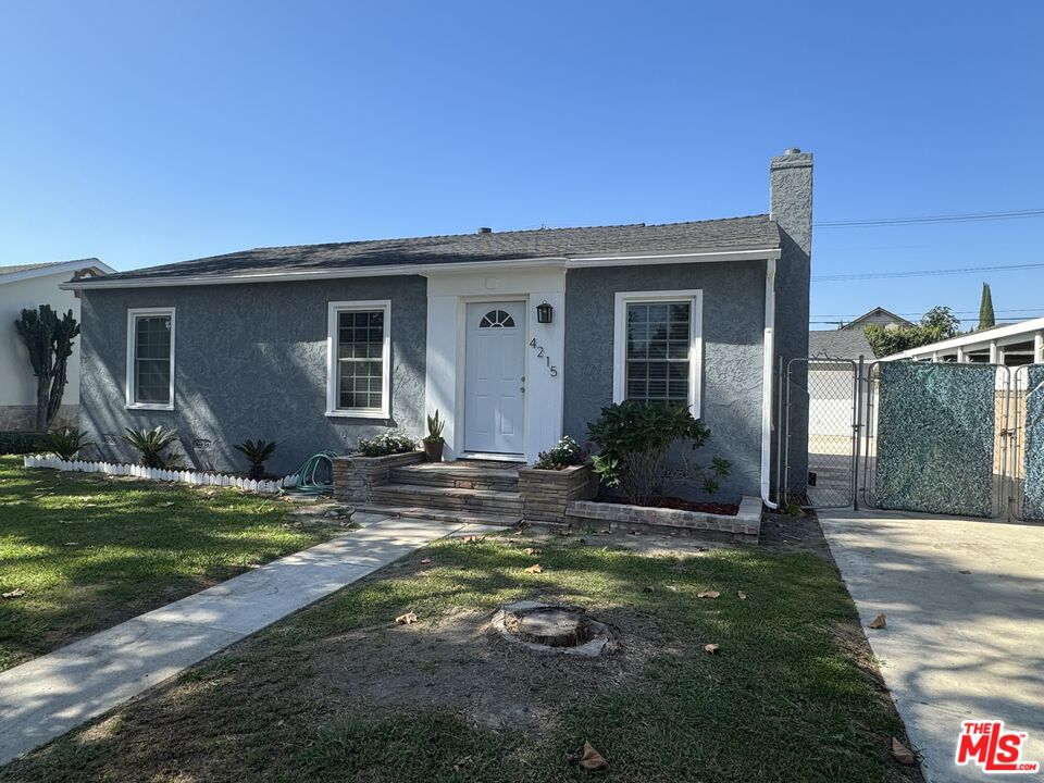 4215 Heather Rd