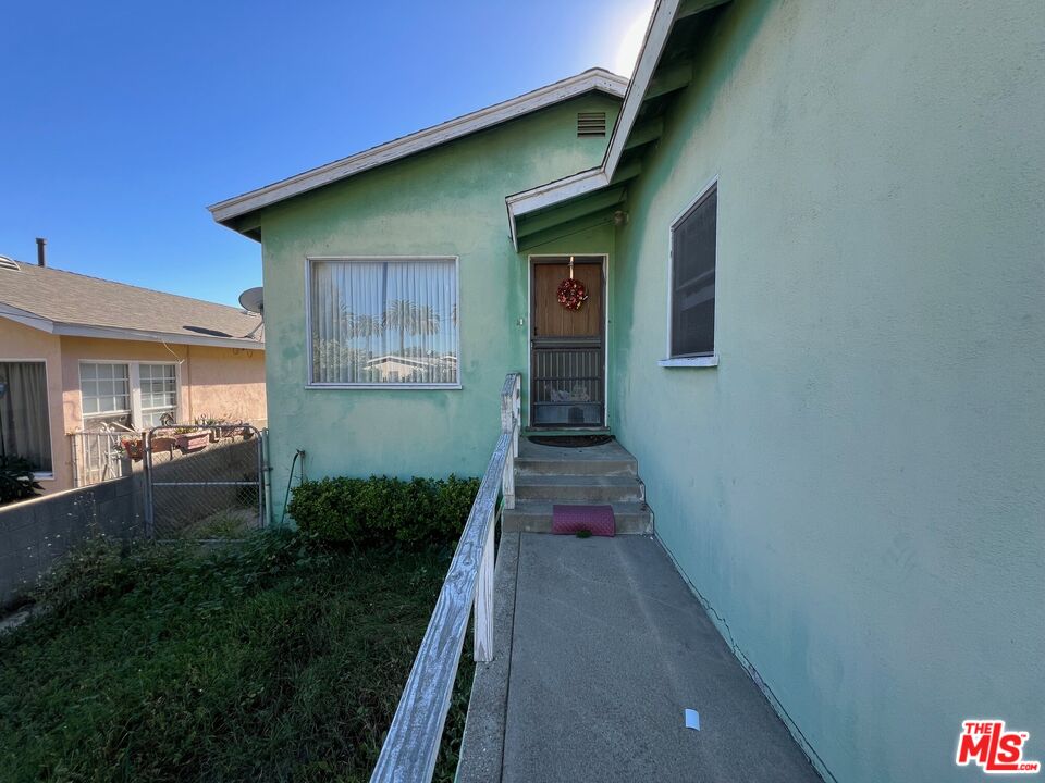 1047 Meramec Ave