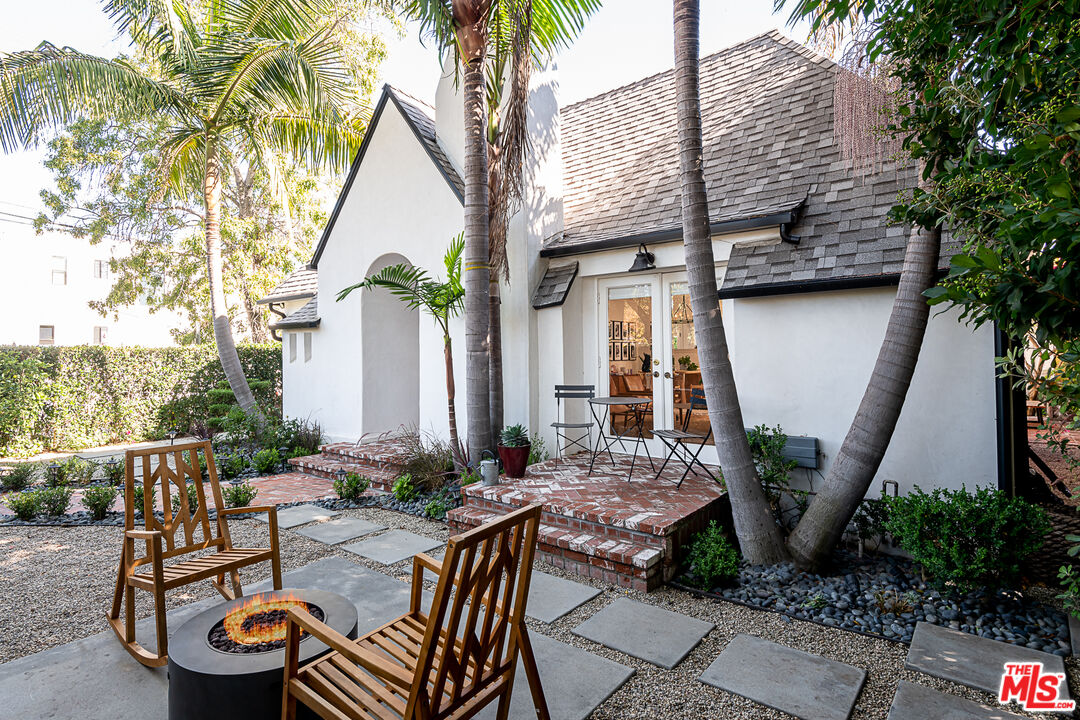 750 N Sierra Bonita Ave