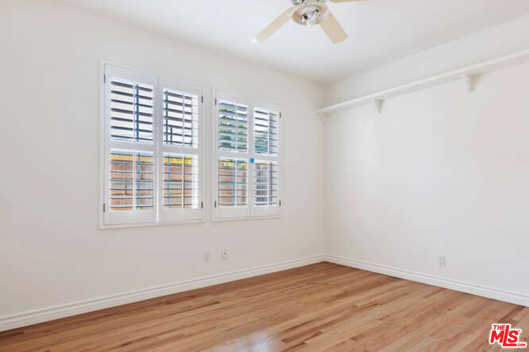 13958 Peach Grove St