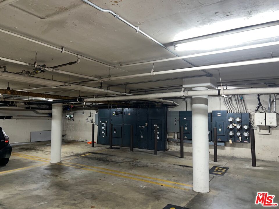 1745 Camino Palmero St Unit: 107