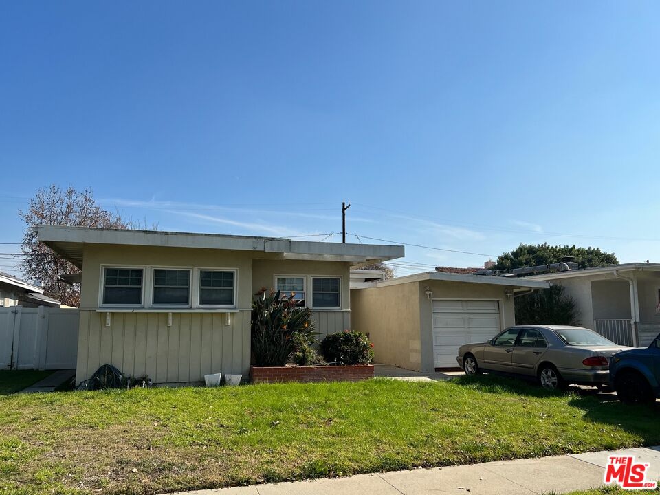 3518 Faust Ave