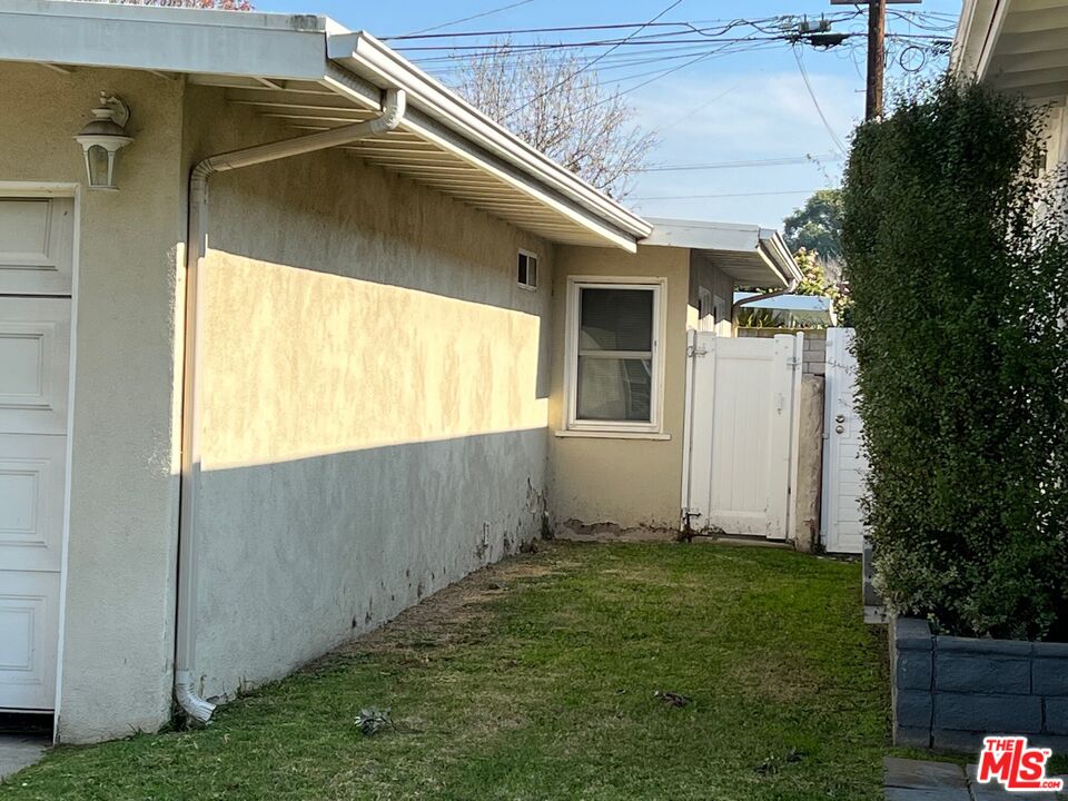 3518 Faust Ave