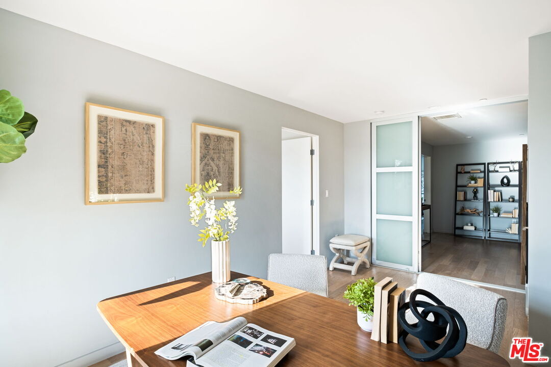 751 N Fairfax Ave Unit: 6