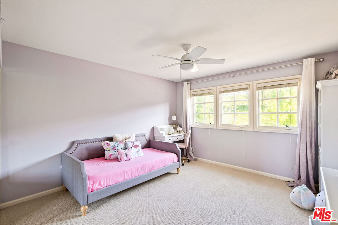 3728 Camino Codorniz