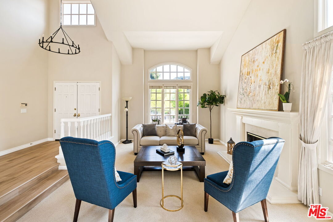 3728 Camino Codorniz