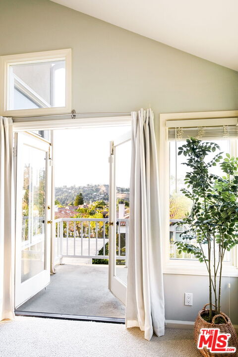 3728 Camino Codorniz