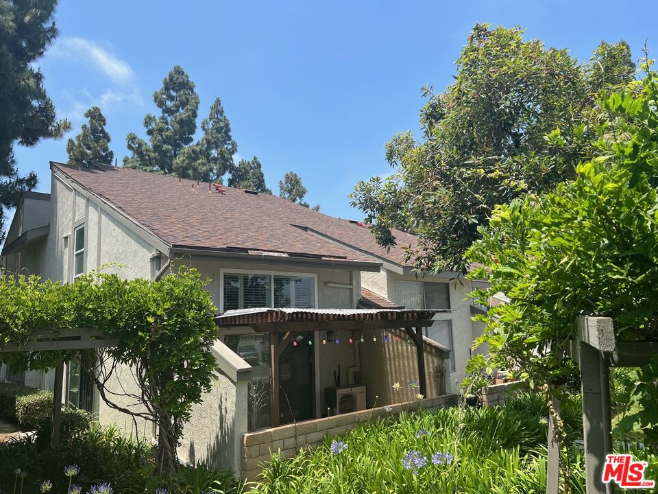 21301 Norwalk Blvd Unit: 98