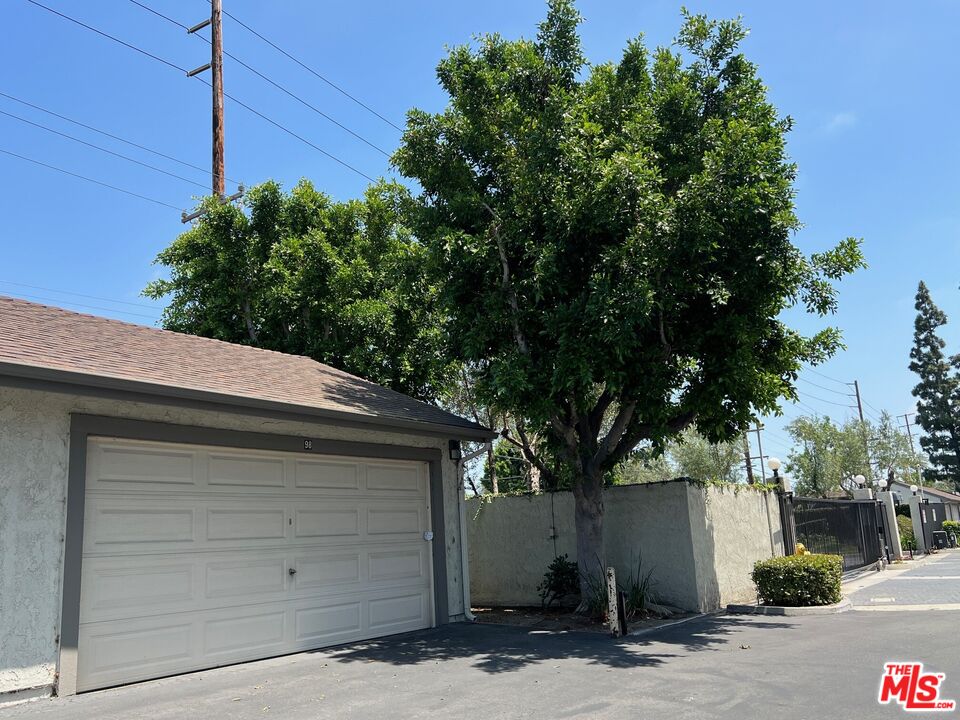 21301 Norwalk Blvd Unit: 98