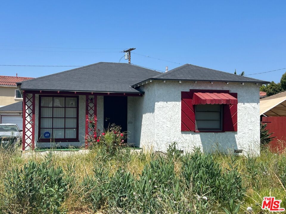 4109 Josephine St