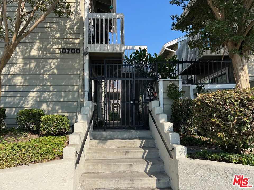 10700 Colima Rd Unit: 910