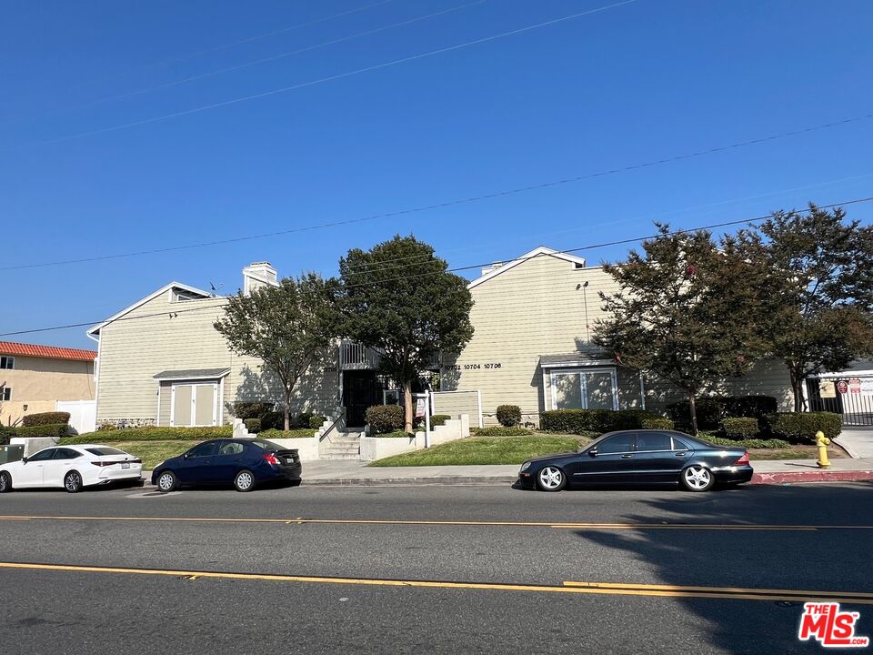 10700 Colima Rd Unit: 910