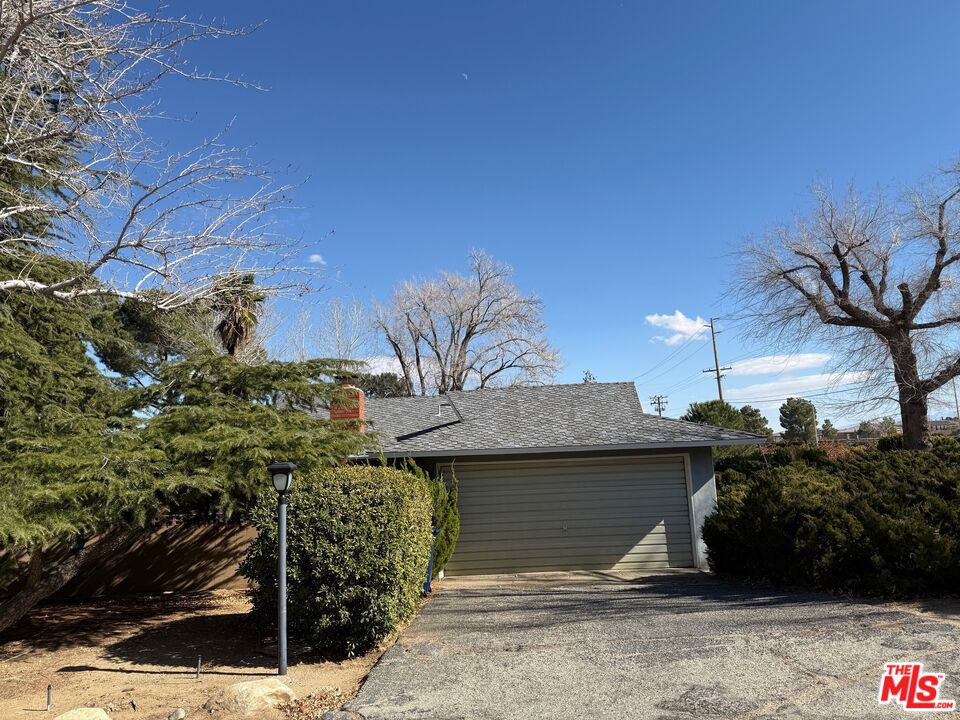 7167 Avenue Columbia Way