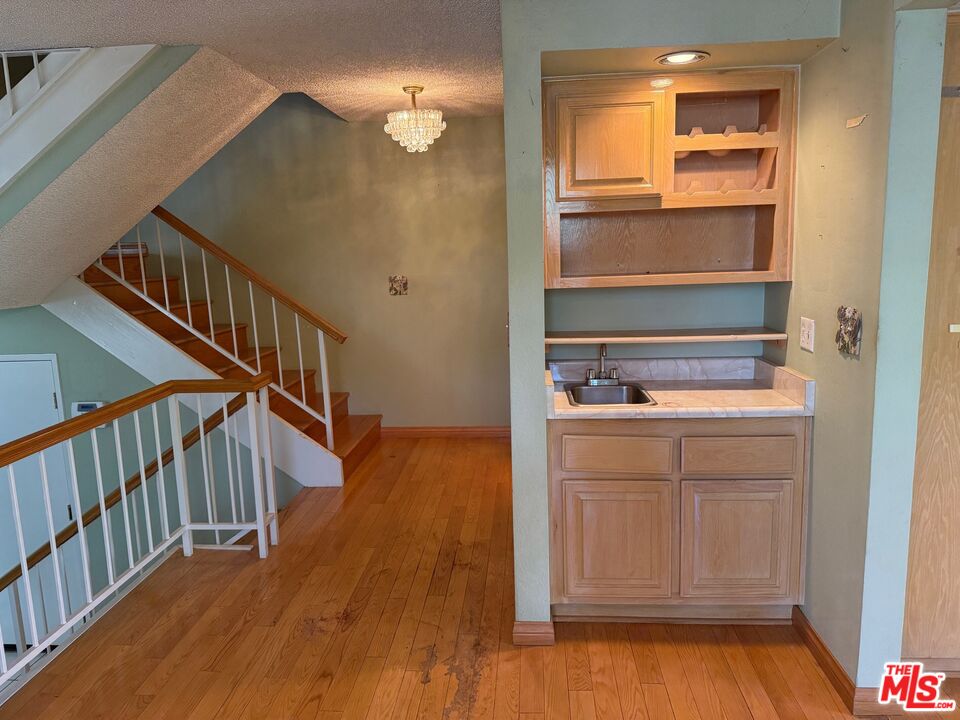 9000 Vanalden Ave Unit: 117