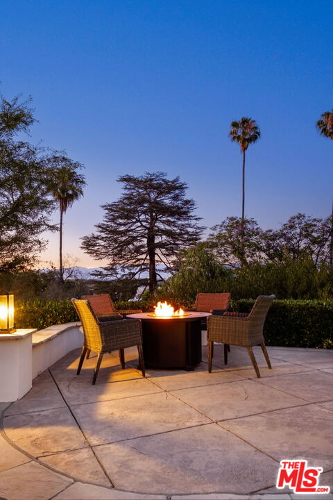 15071 Valley Vista Blvd