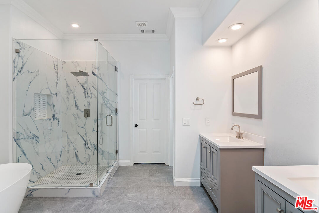 3467 Malaga Ct