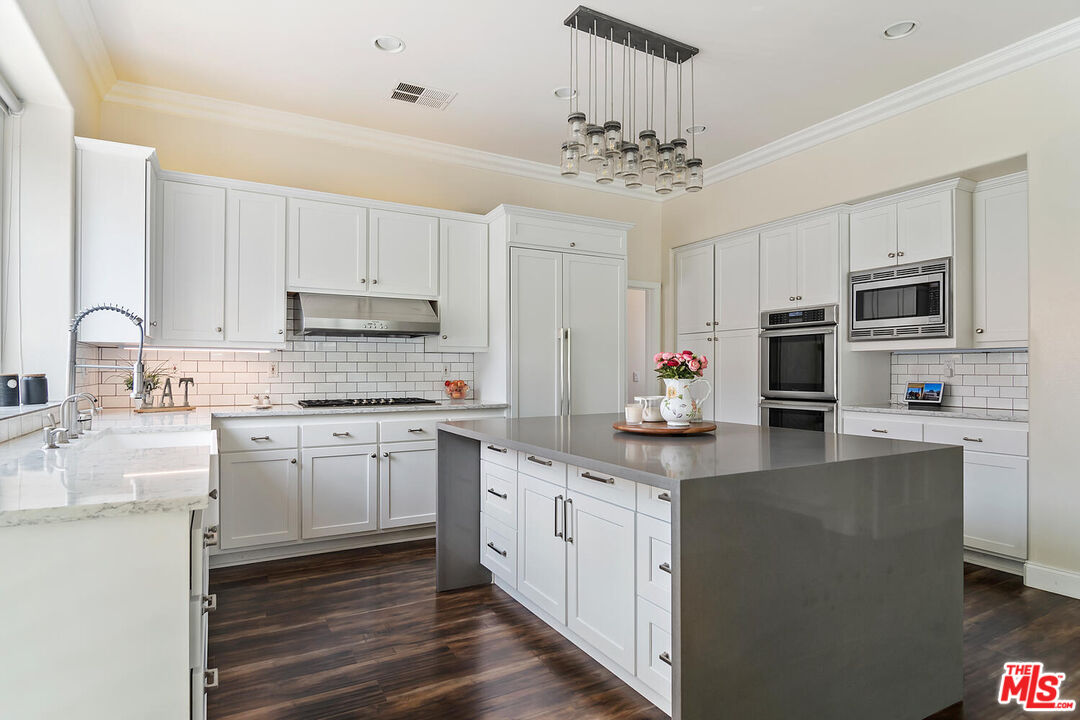 3467 Malaga Ct